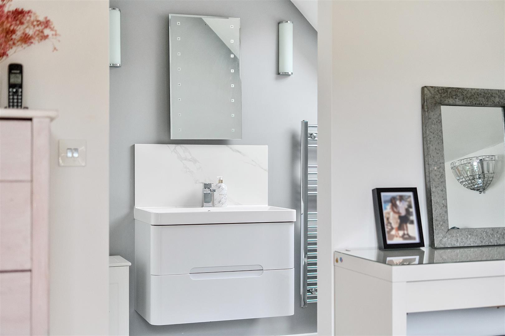 Property Image dee4010e-efe2-464e-b1f9-fd584c310f7c