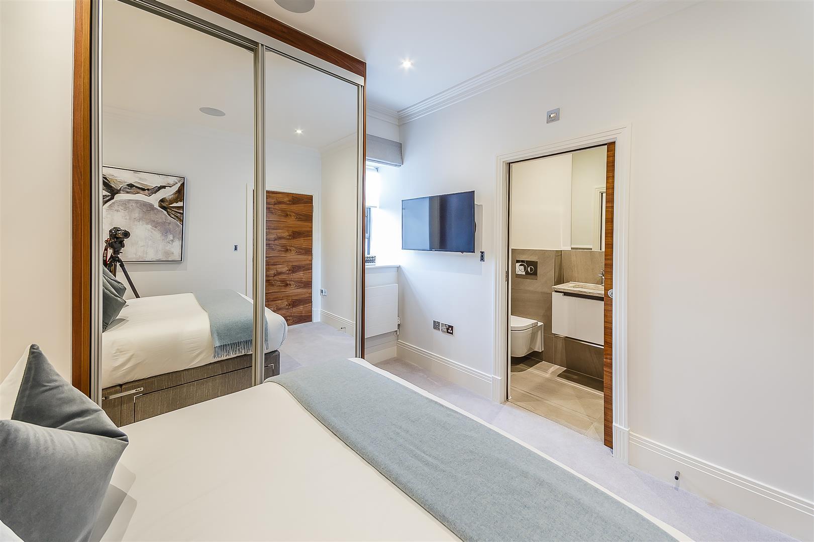 Property Image dee5514e-59ac-4019-a17f-d4f487b1e8dd