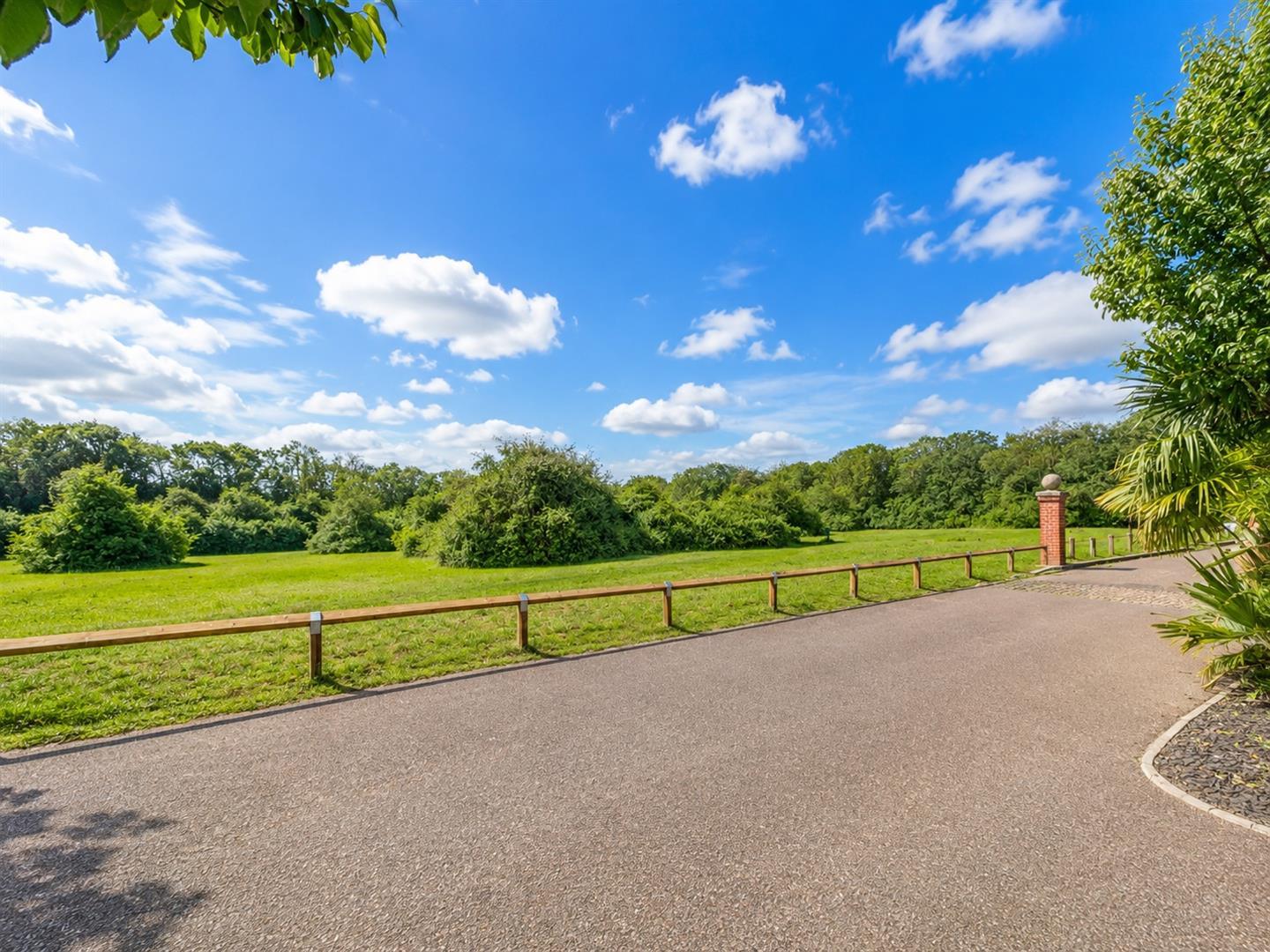 Property Image deffb695-a901-4e38-86bc-f445a544ef02
