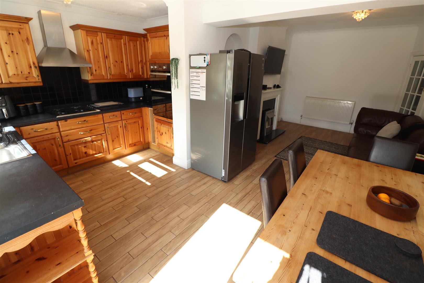 Property Image df0264cf-05cf-4e6d-a7bc-0c7b9097a582