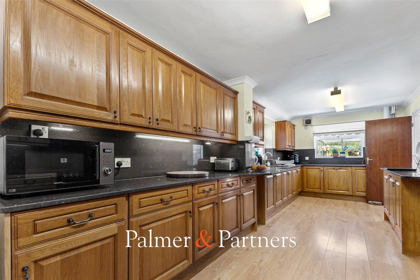 Property Image df02665b-858d-4e3d-a983-b0de1a6921c4