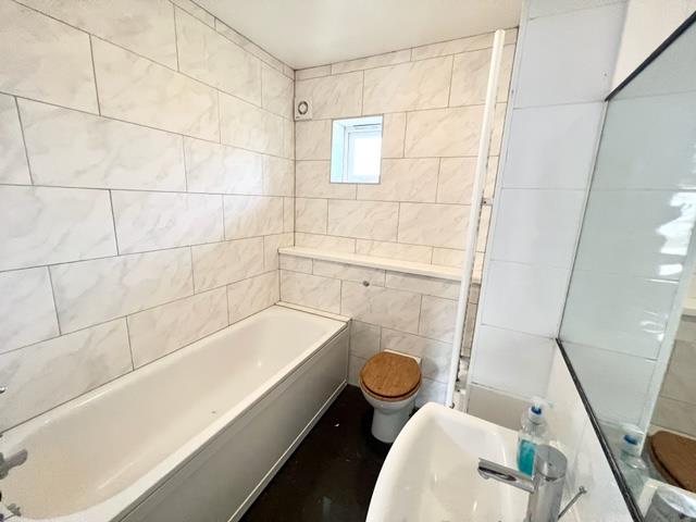 Property Image df09fdd5-ae3c-4138-8b99-2a4f32843ee5