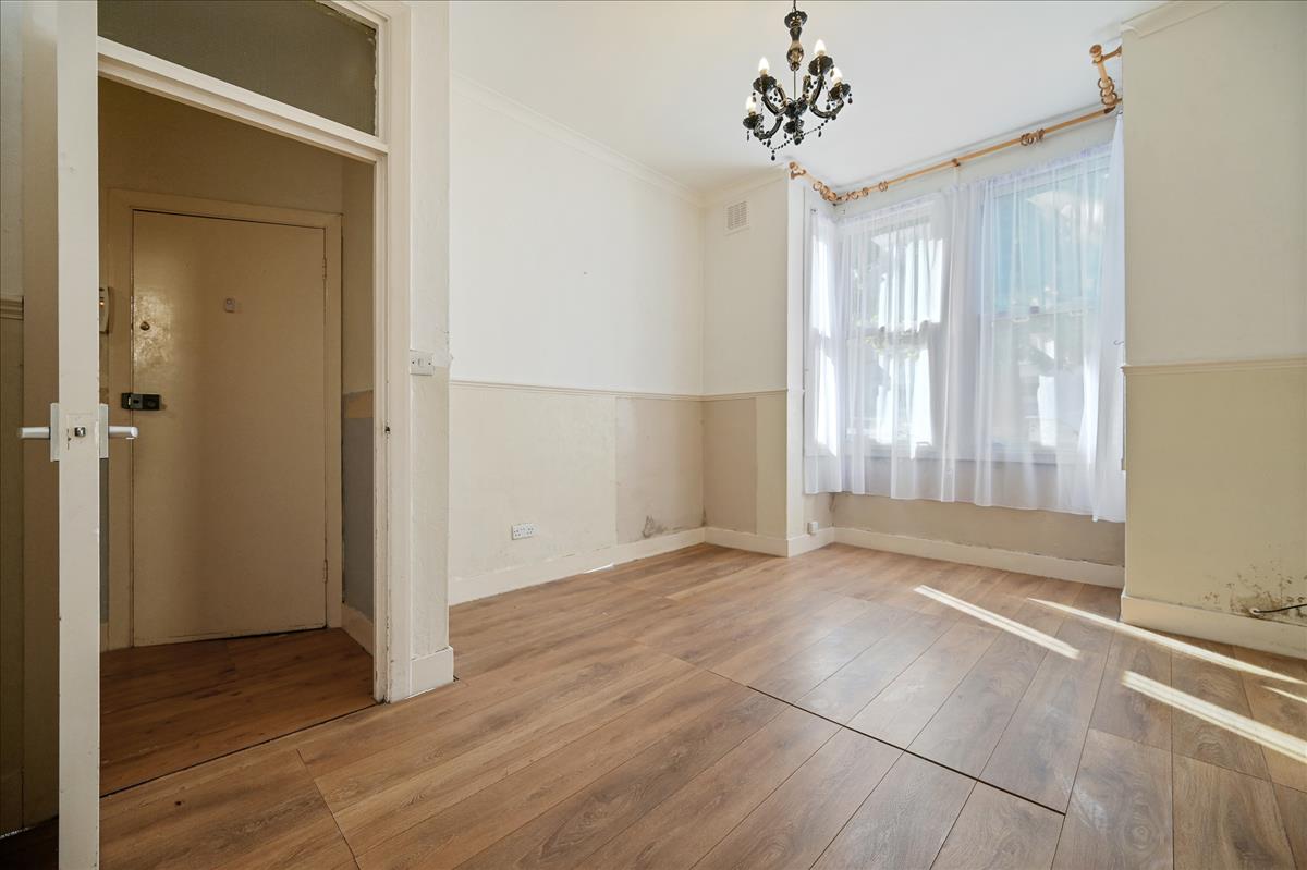 Property Image df0b2229-04af-471b-b29a-f01d6dc9d583