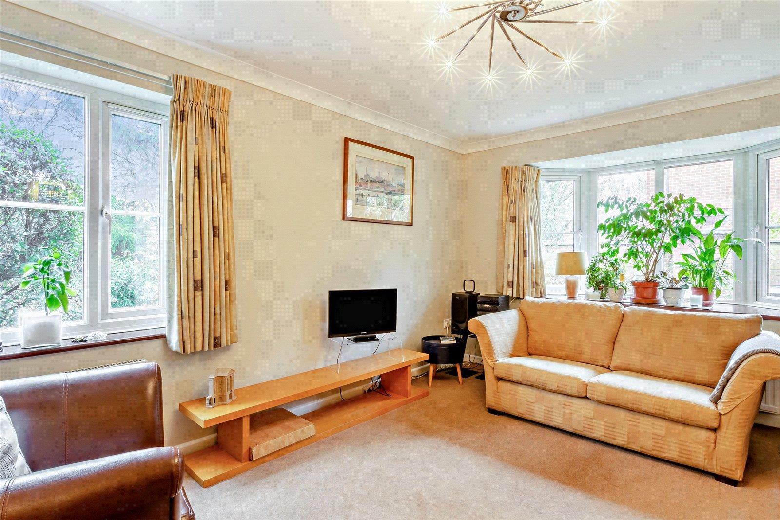 Property Image df2638c7-3260-414c-bc7f-b2d2b42eccc2