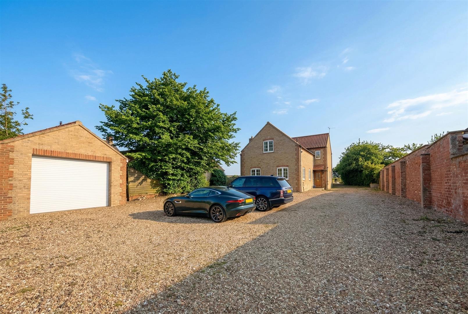 Property Image df279cb2-f60d-46bb-981e-8486d863b003