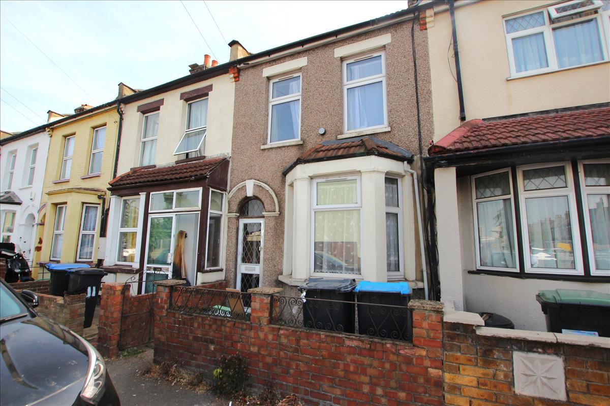 Property Image df2a0992-bdcb-42b6-afdb-895aa8e846fe
