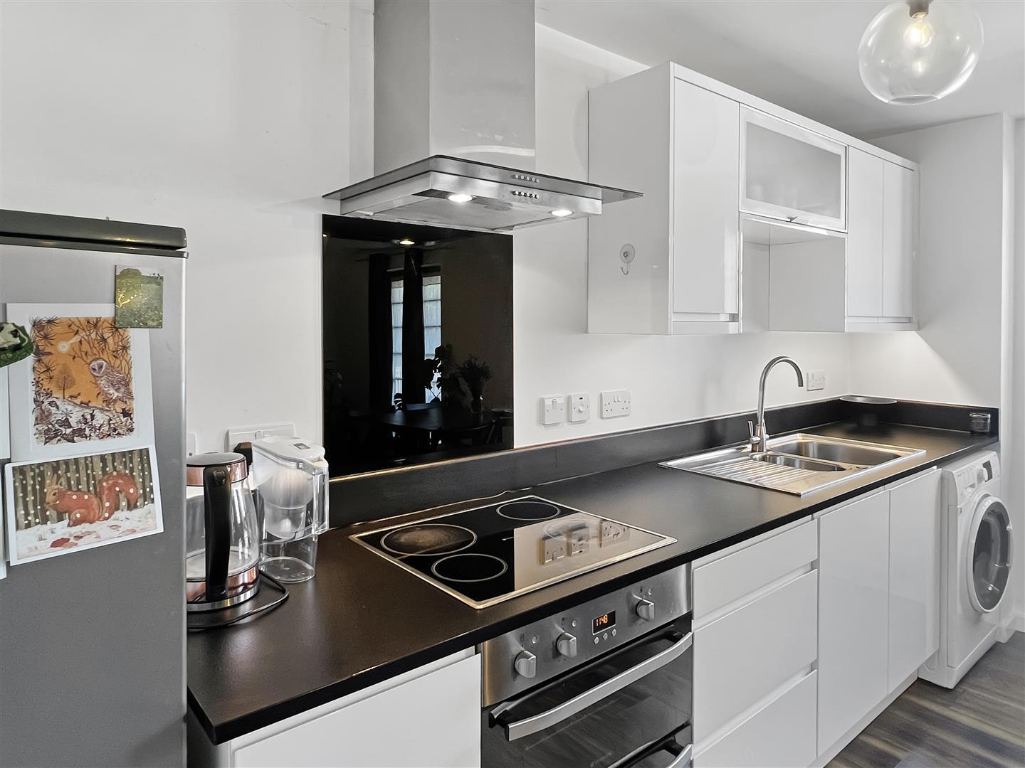 Property Image df434144-c1ff-46ff-874b-9be606852352
