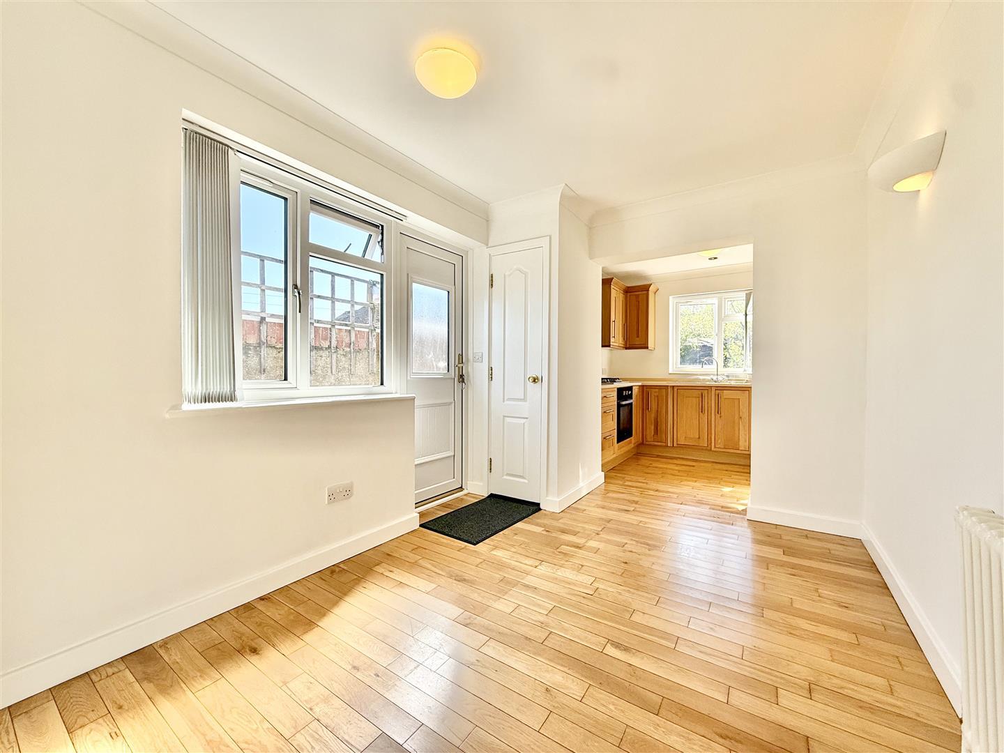 Property Image df4d7969-fd95-474d-abfd-c5f715e06c6a