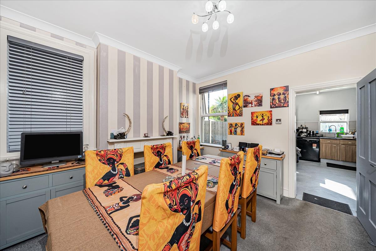 Property Image df549d4f-5e52-46d2-98bb-1dc8ff81ec19