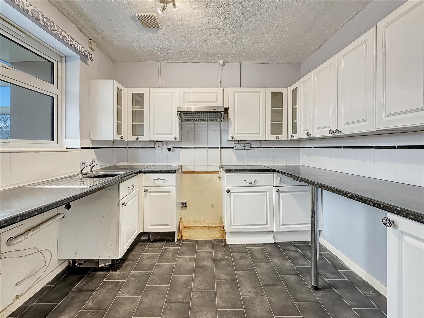Property Image df58ba1d-1e61-4e72-b6cd-4f107e2b2bf5
