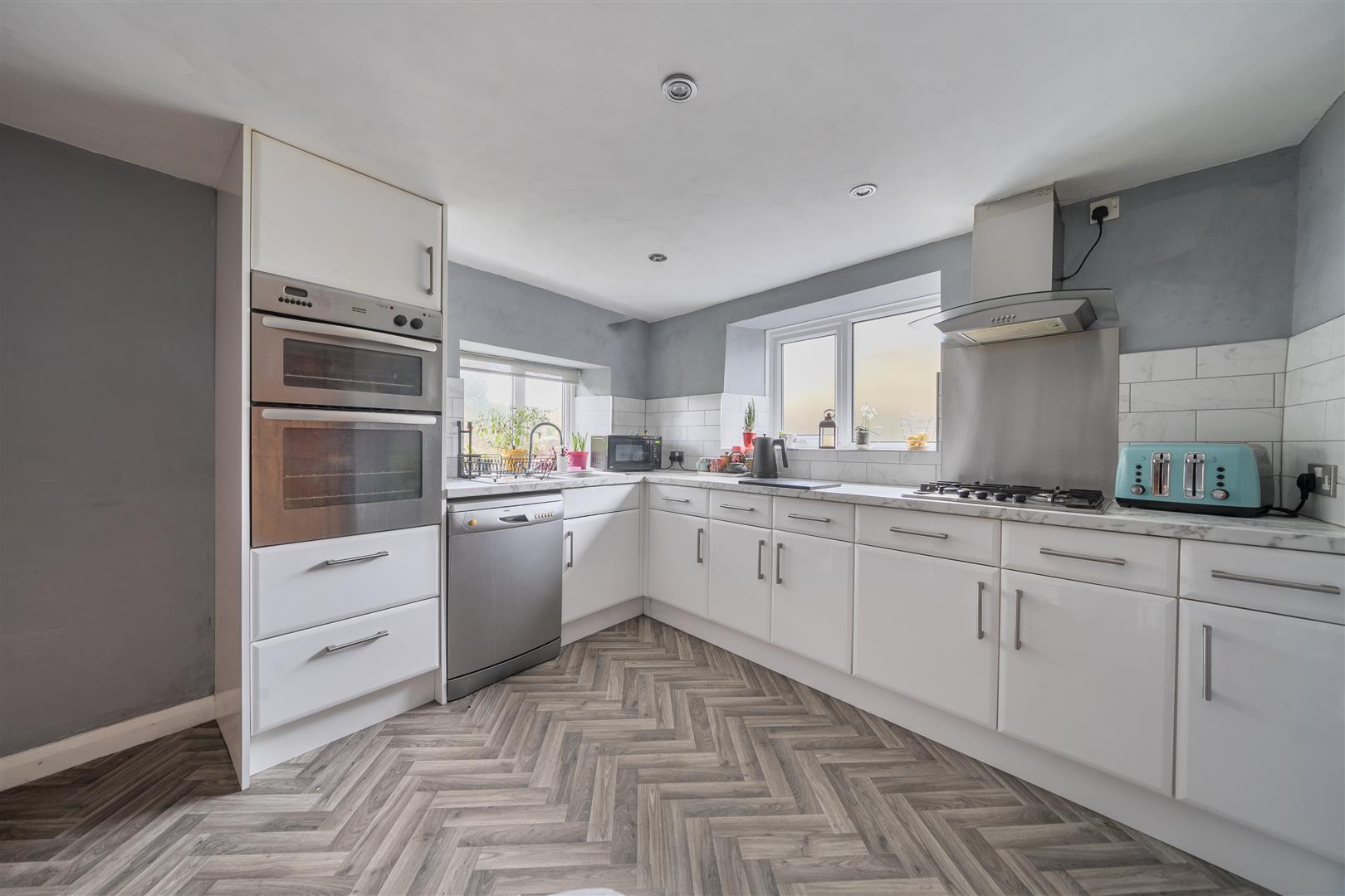Property Image df5bf549-abb3-4c92-8b3e-7f985203c488