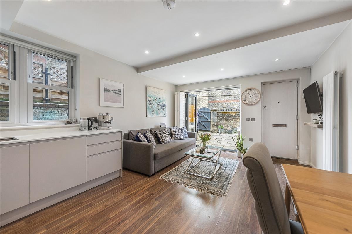 Property Image df6a3437-4ee0-421b-89b9-1c3f9f5ddf3a