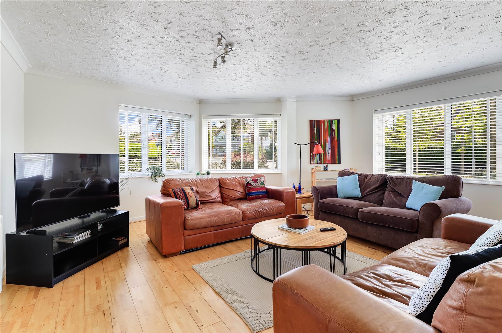 Property Image df6e47c3-9a65-43a1-93ad-f00d1d114fb2