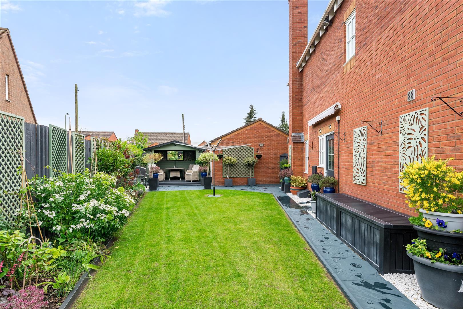 Property Image df718ca1-9a71-4d4b-8e76-bd6c7563345b