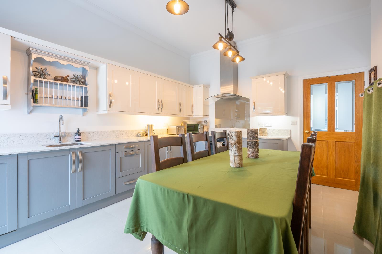 Property Image df87c8cb-5345-4ae3-bb89-1d5171c28d4f