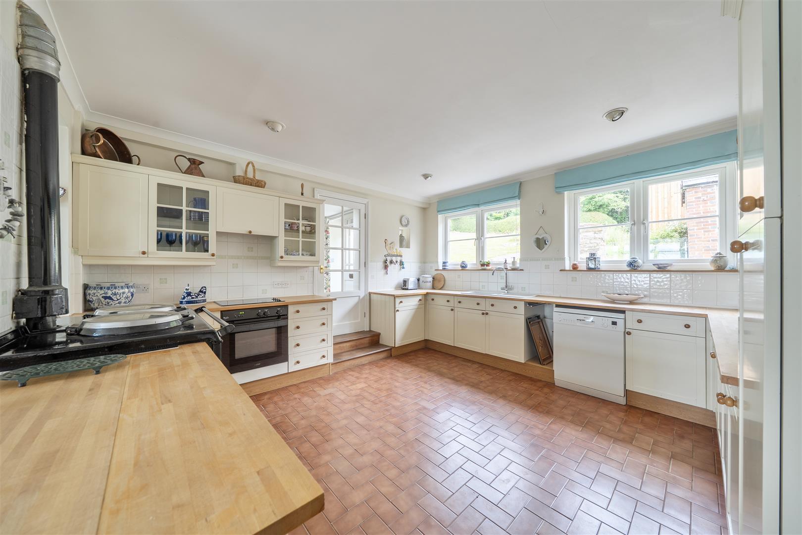 Property Image df89d8e2-0d1d-4f26-8372-464fb651ce61
