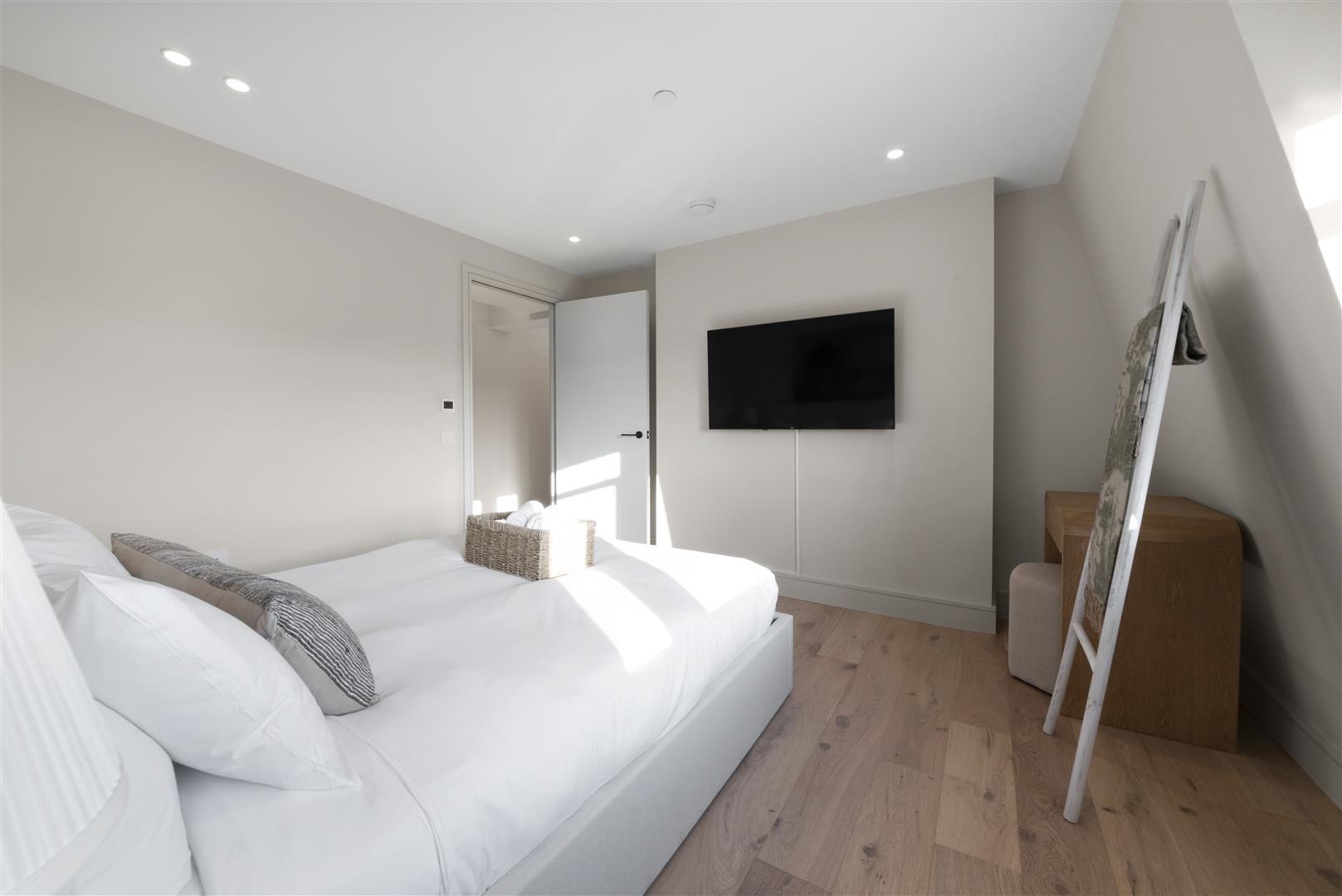 Property Image df90c861-6ae3-460b-8de0-306ca1dcf056