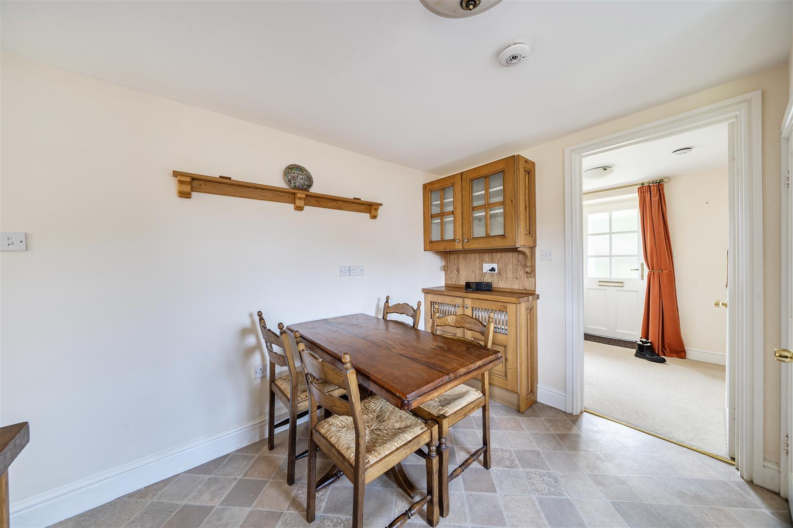 Property Image dfa153a7-97bd-4dc1-9f57-a8724b459d0c
