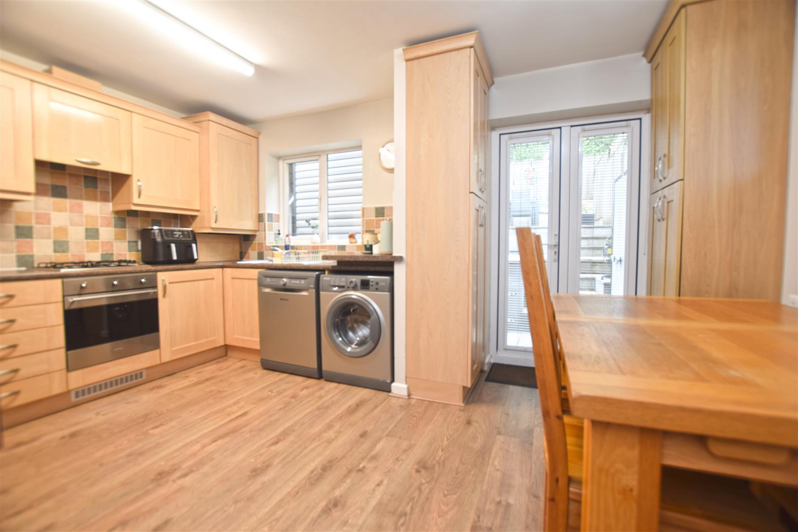 Property Image dfb0ec4f-9df9-4108-9e88-9326be6d0f1f