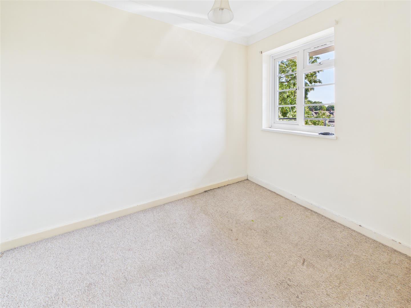 Property Image dfdd9602-fb94-4a1b-93da-7c22de58c47c