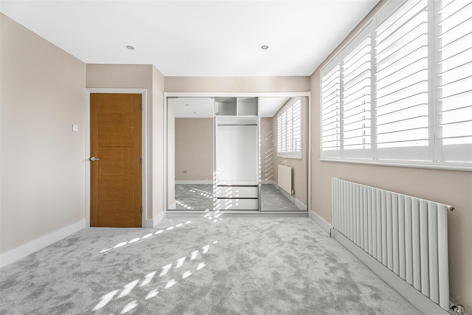 Property Image dff6c2db-4625-4330-940a-e3353ab08ab8