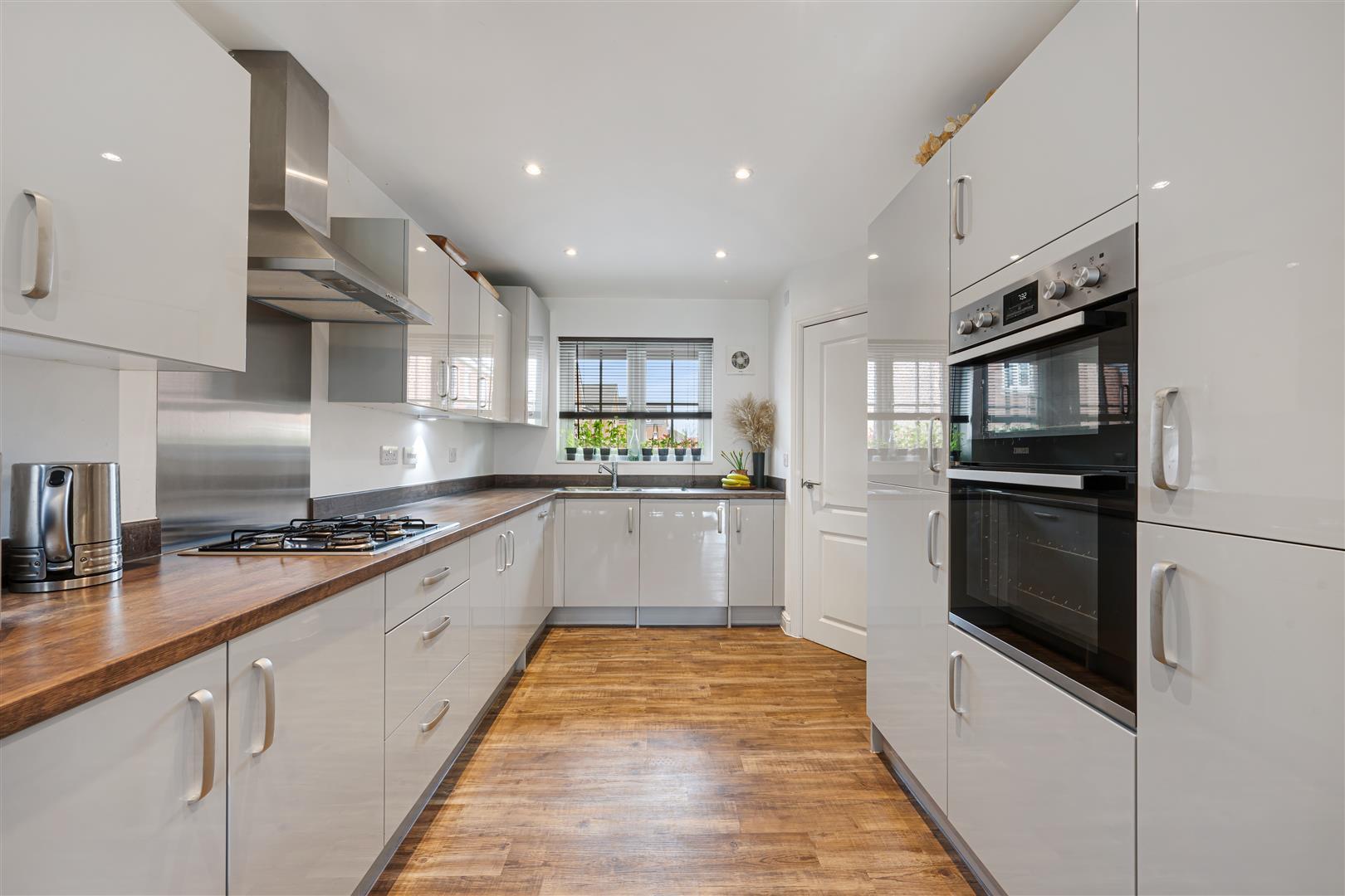 Property Image dff95185-36b2-4826-b384-12ac13e243a7