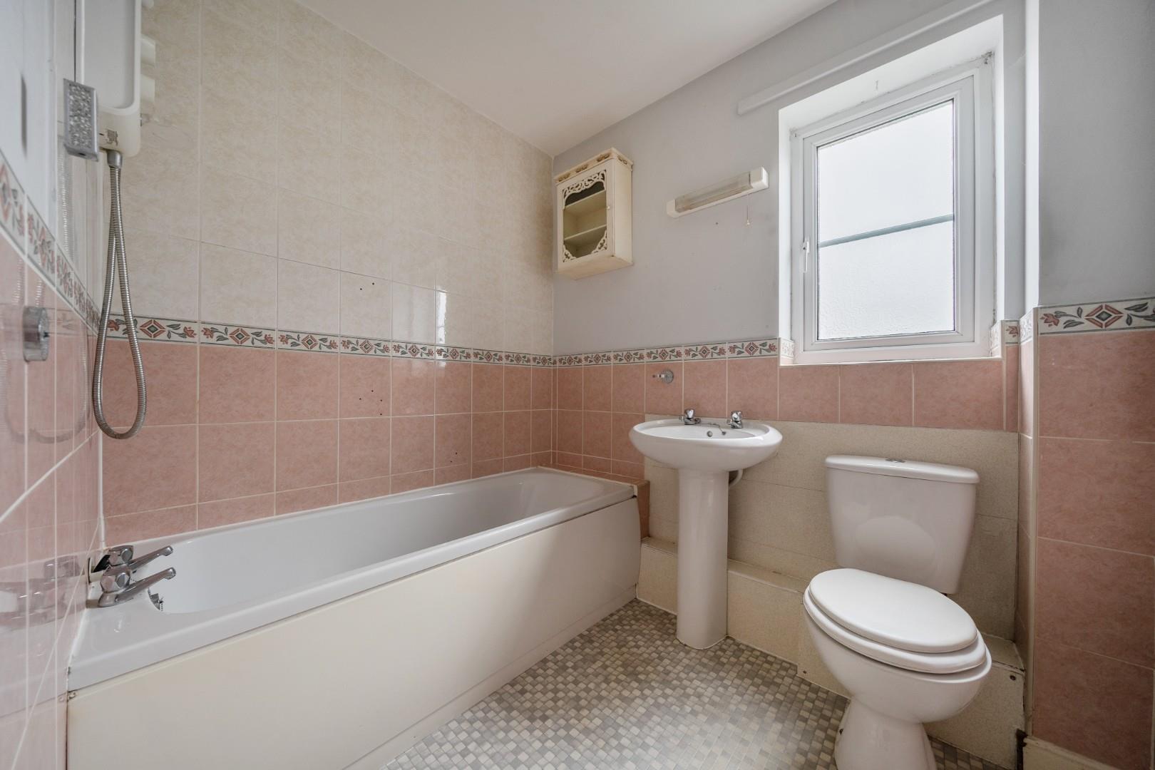 Property Image e003d189-9996-480c-b6c6-4ae2b93d62ca