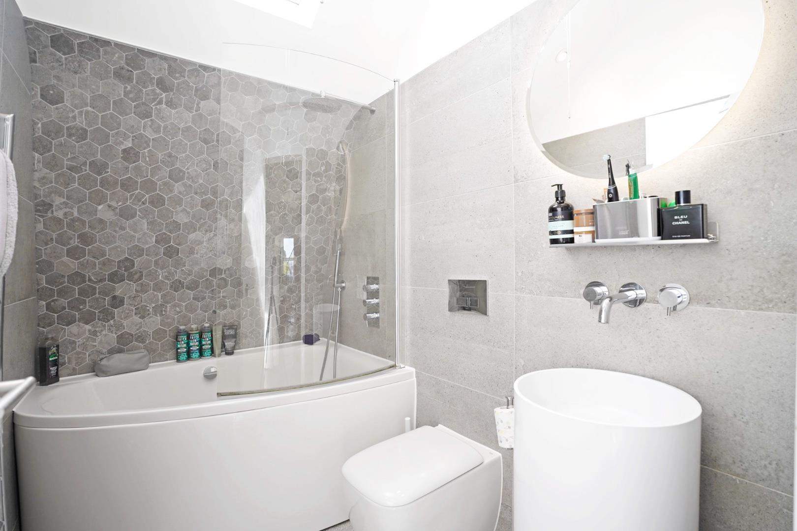 Property Image e004a13c-3bad-41fb-8cc3-6b1182f12285