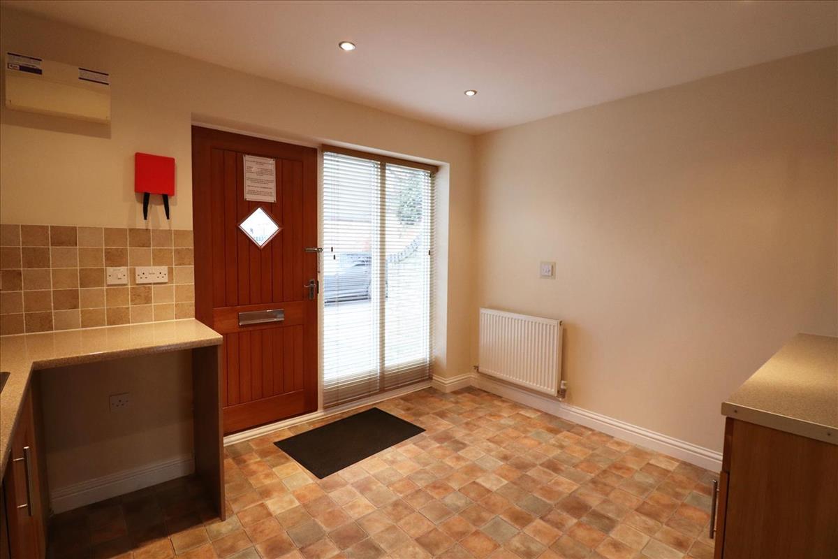 Property Image e008141d-d6d7-4acb-bf6d-aad1c74ec2da