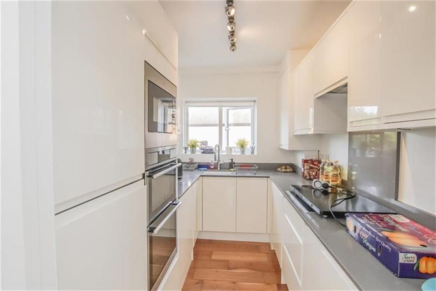 Property Image e00b75c8-13ba-4056-a9a8-0e809ee203fa