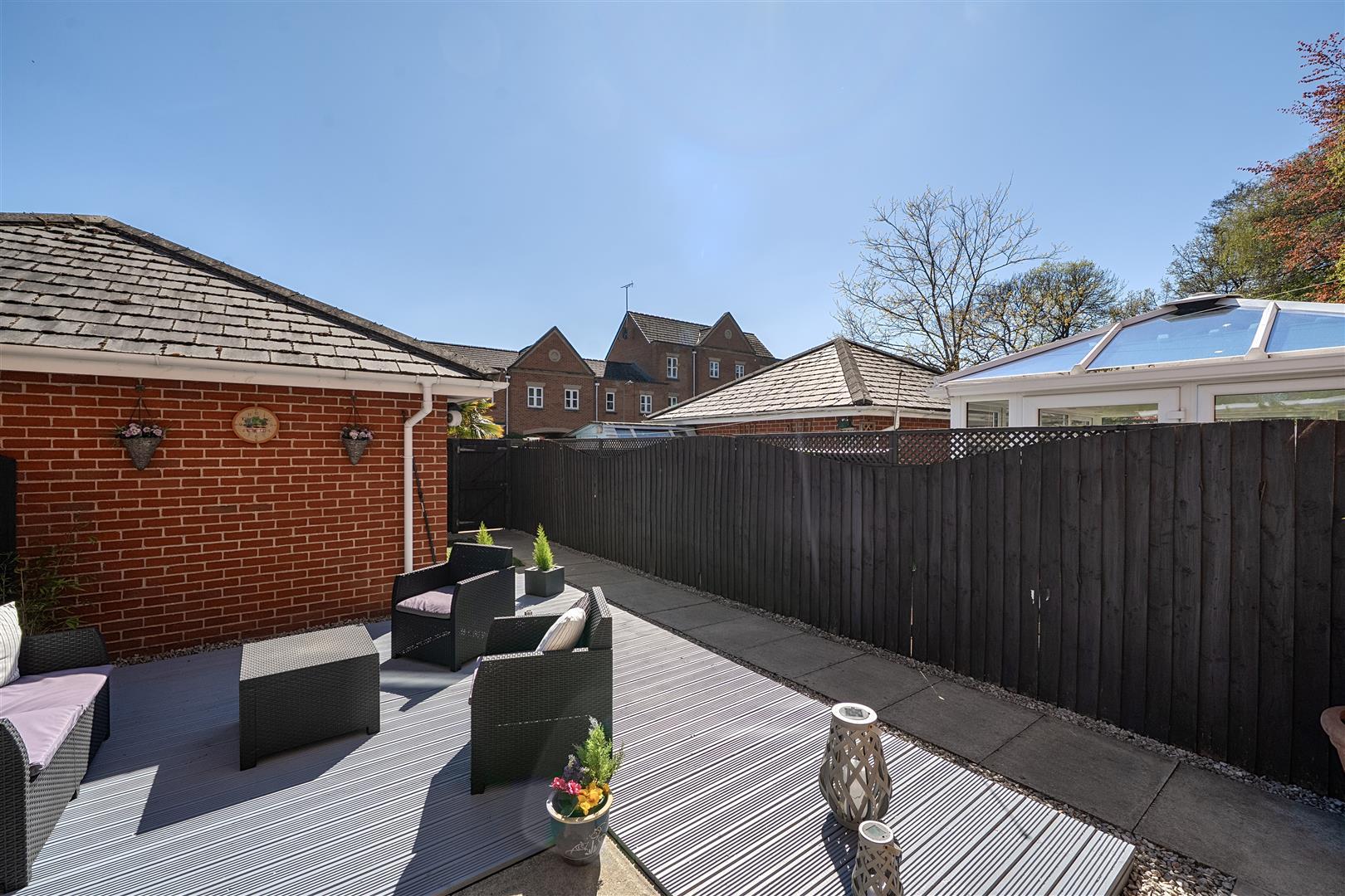 Property Image e01ab545-b236-4e74-b181-c6c495976181