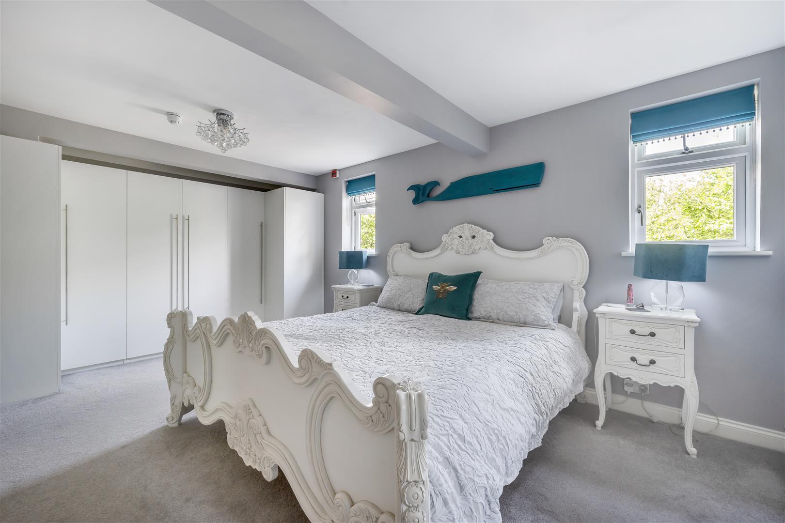 Property Image e01d892e-0176-461f-b308-0e5a59e285ed