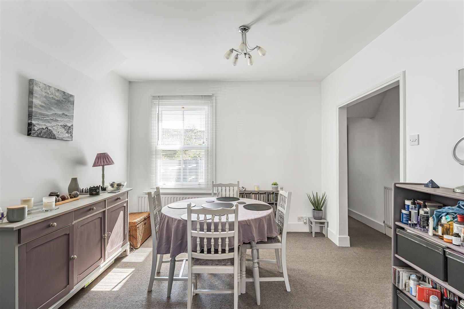 Property Image e02cda01-04f3-4129-98d6-60aa68a002f9