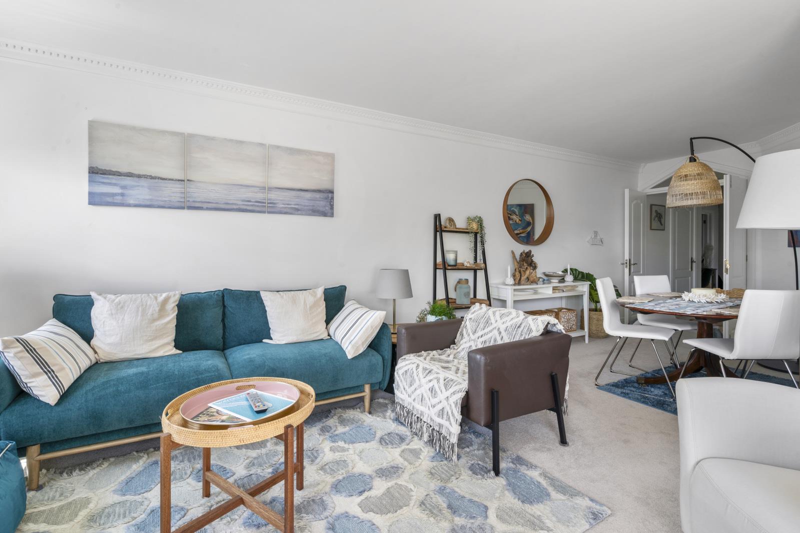 Property Image e02d63a4-3b79-49b2-b9b4-9e83aa7f3e9e