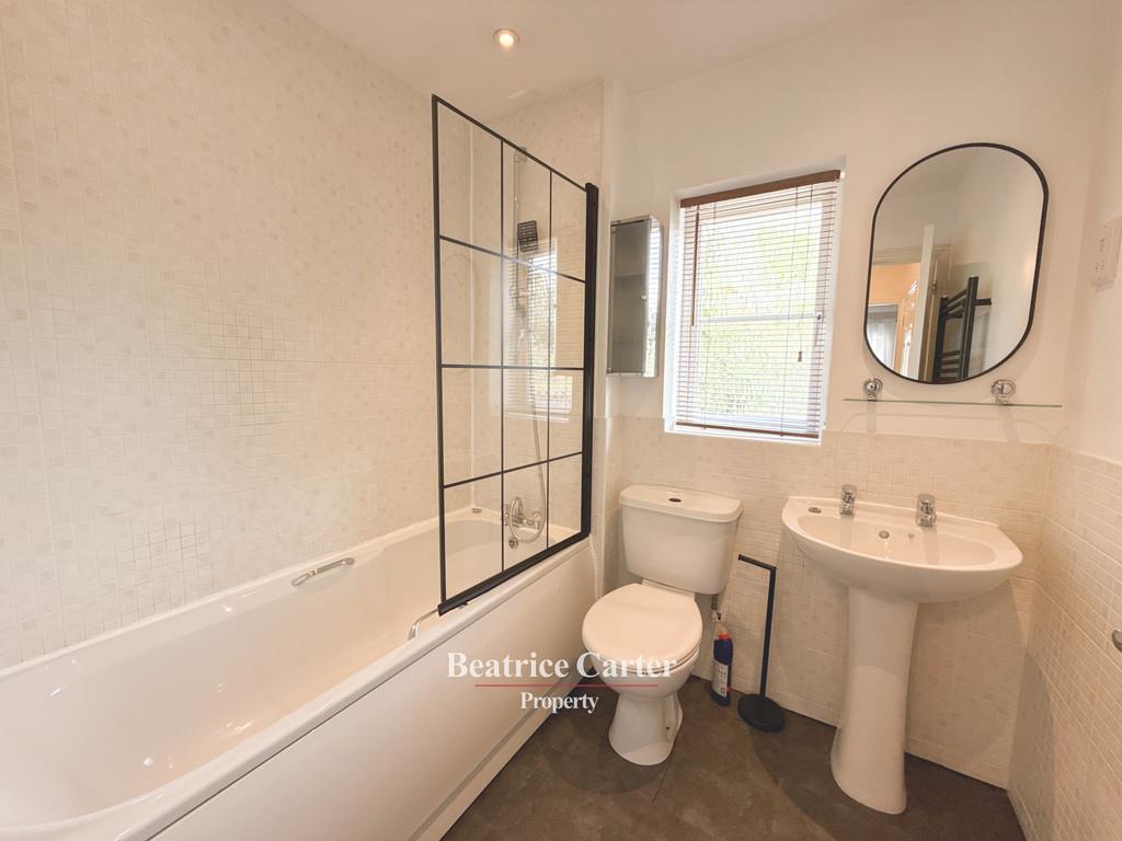 Property Image e03afa97-c57a-42e7-89a2-6008cbbbf9aa