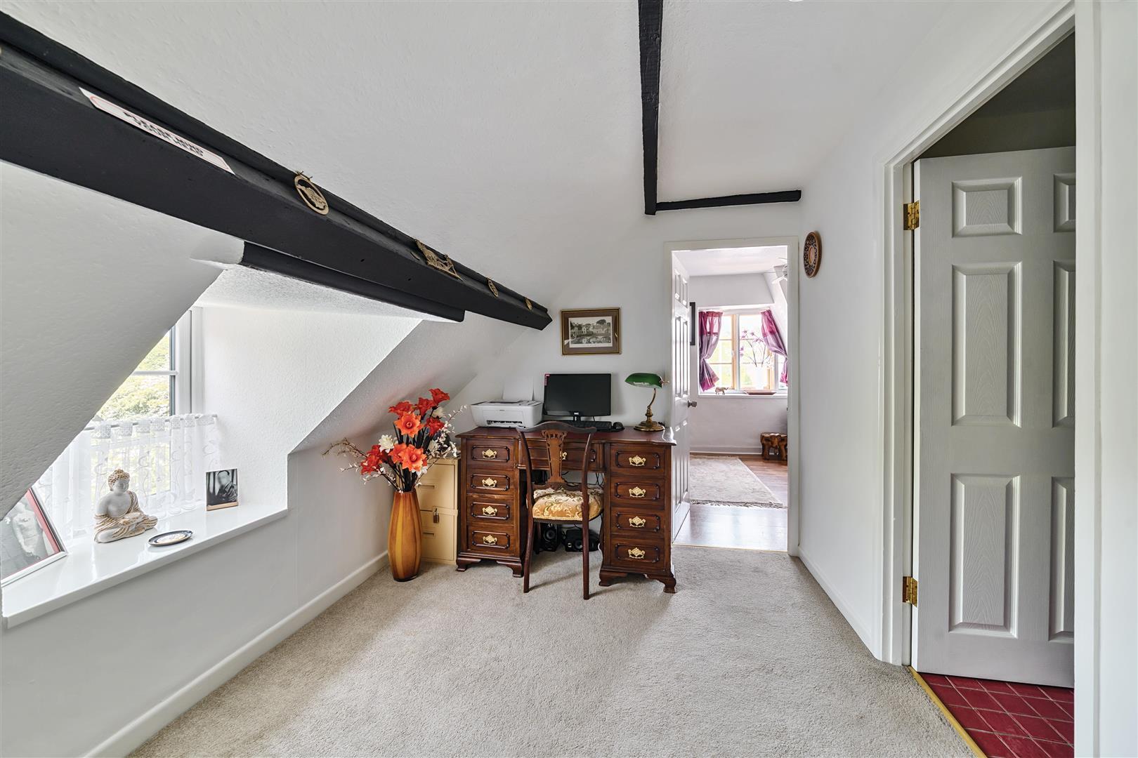 Property Image e046d8f1-cd69-4670-9c9e-3e45c7e1cb0a