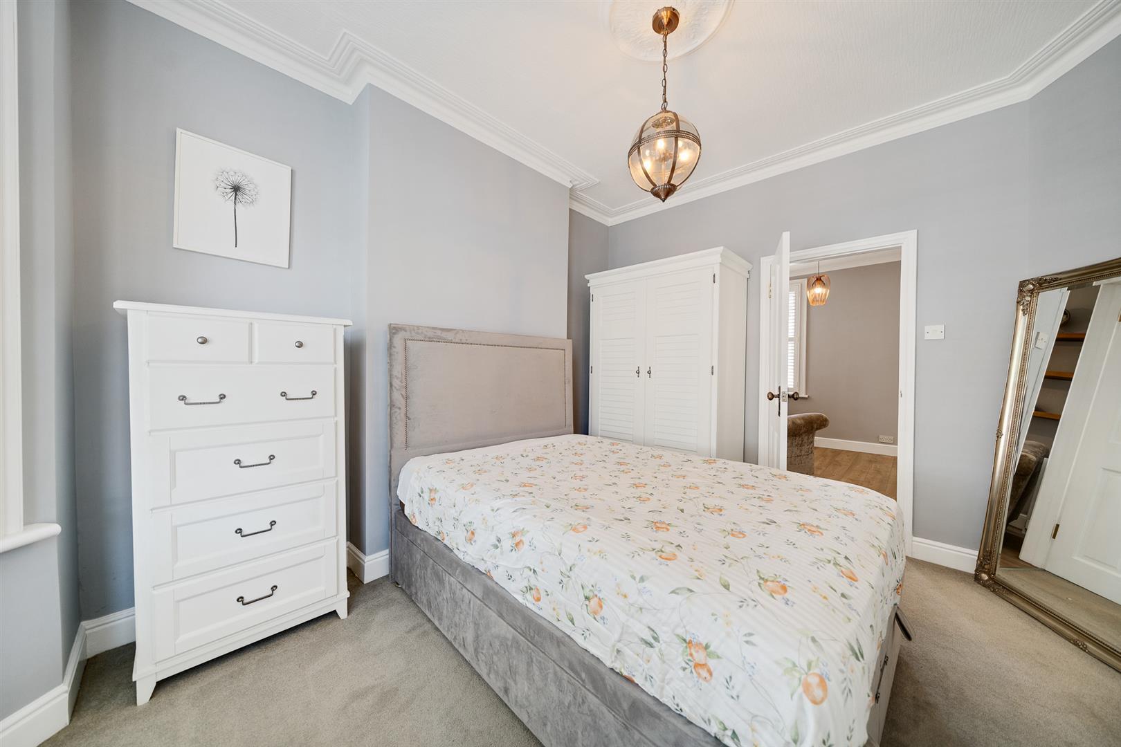 Property Image e047a7d0-706b-4bd1-a7fe-2728463db5d7