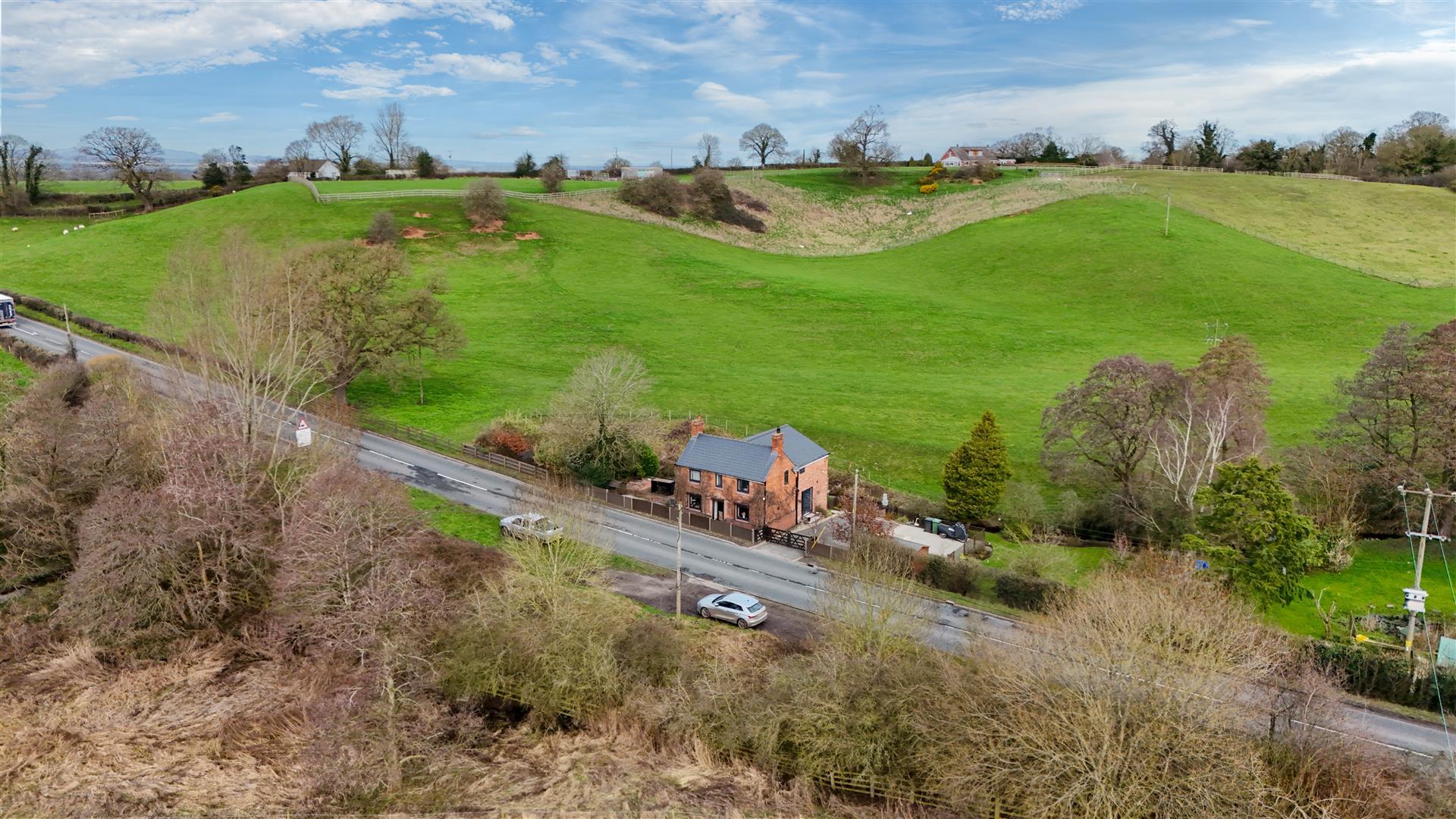 Property Image e04bf34c-9151-4313-8605-8467f03624e3