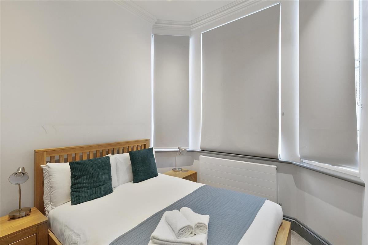 Property Image e04ee9bf-83e4-495a-9586-669559843db2