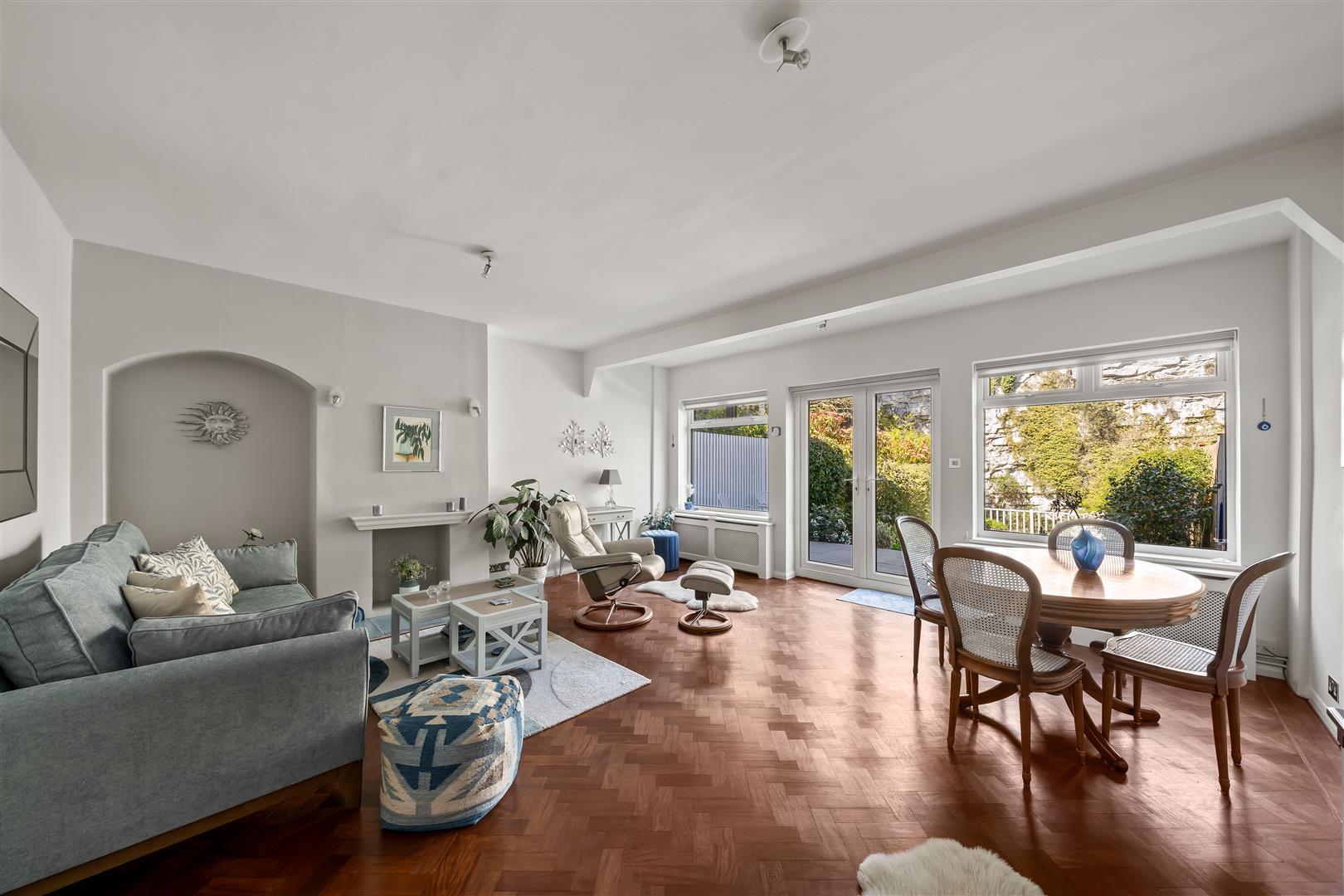 Property Image e05dae44-e515-4865-9608-2996e1838c82