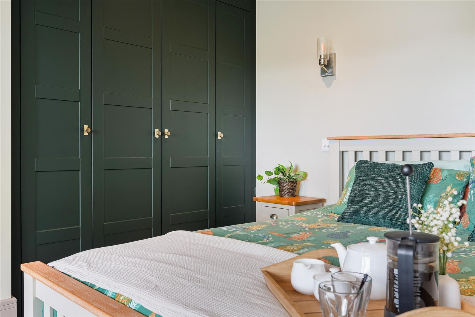 Property Image e05eea63-c4f7-4f20-a6e9-3e9b812aa0b8