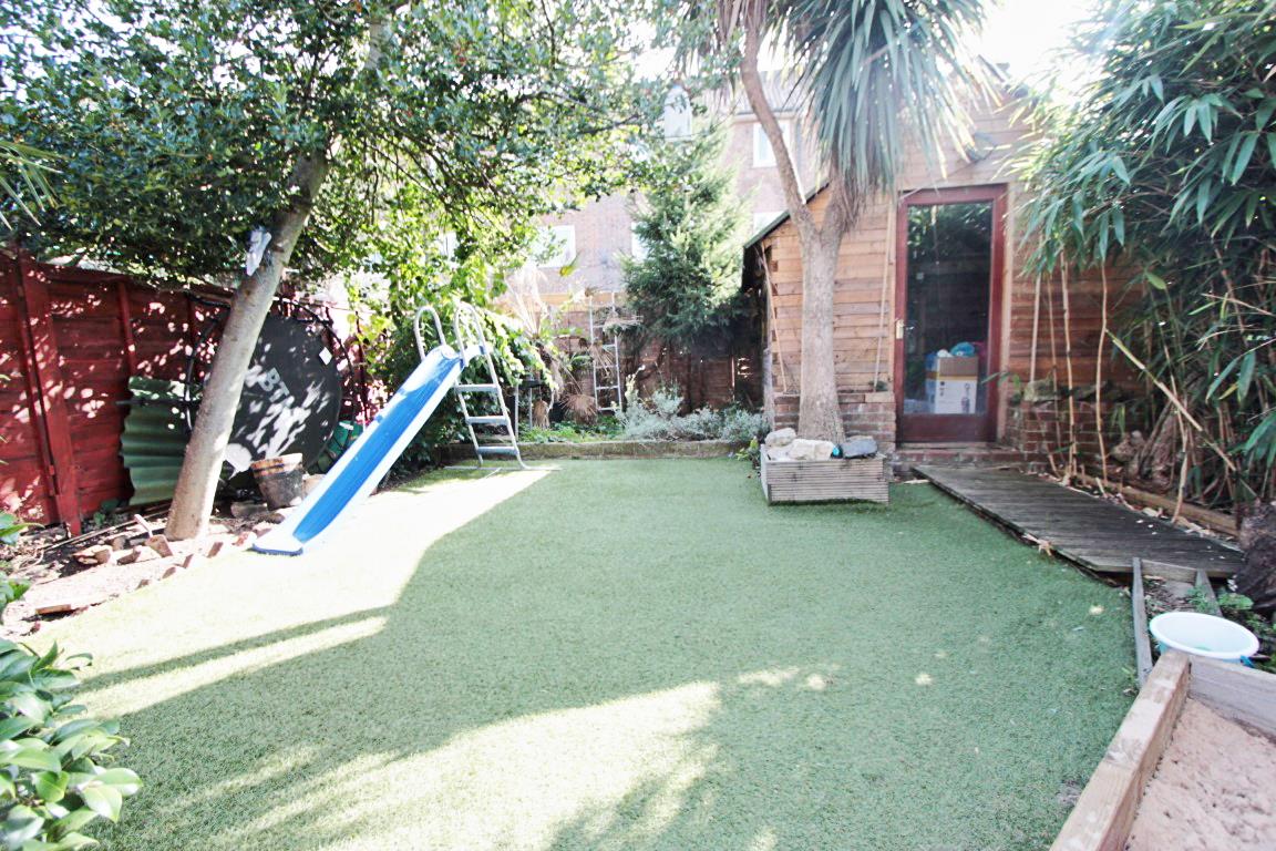 Property Image e079ba49-3aec-4c61-8236-b20d9136a6ed