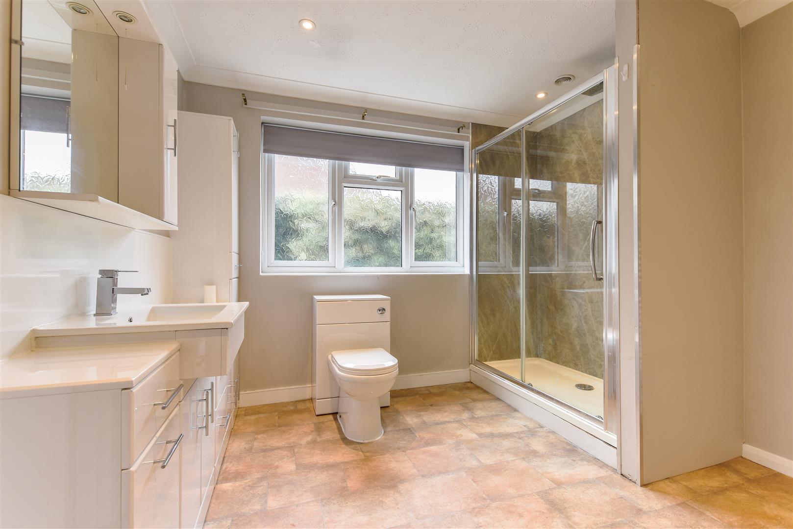 Property Image e08001e1-04c2-4ace-9aff-5da591c09c7b