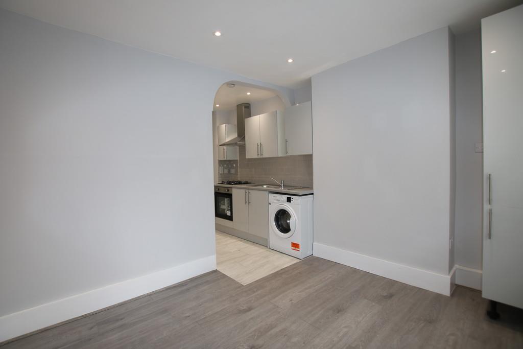 Property Image e08213d7-7c83-4010-9b4d-fe4a327359b0