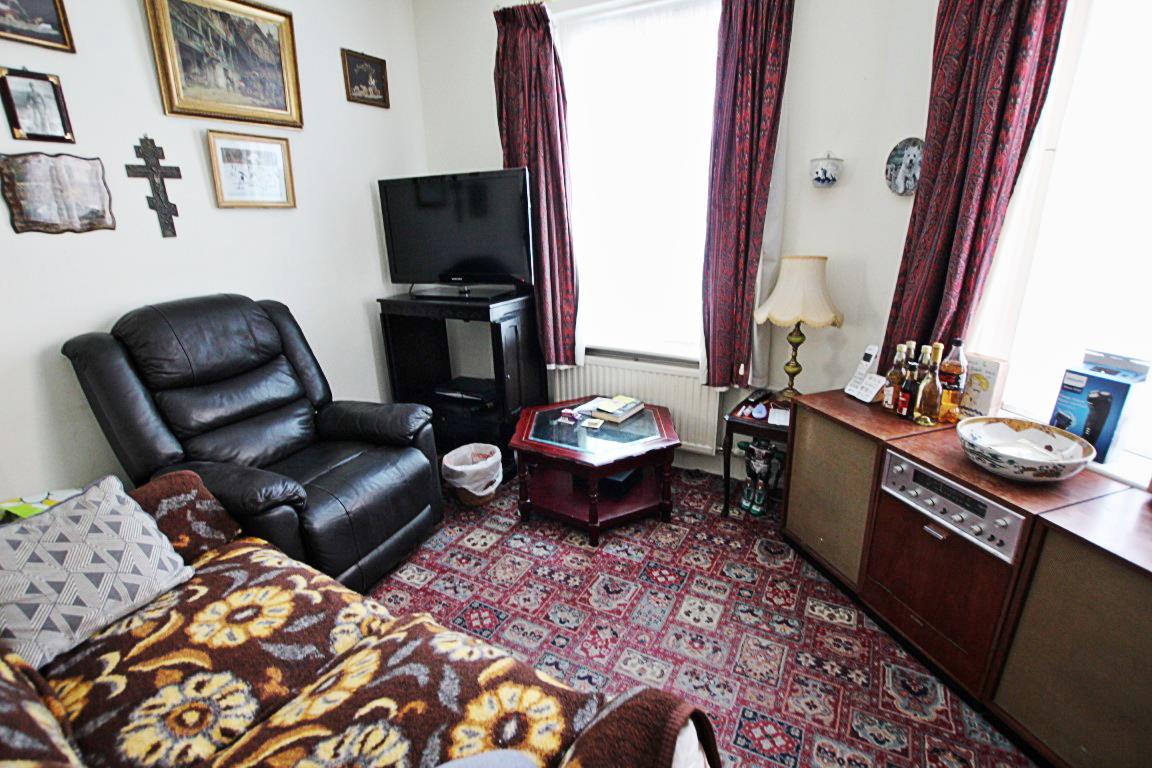 Property Image e08efd7a-e203-4542-b034-45b6f457ab30