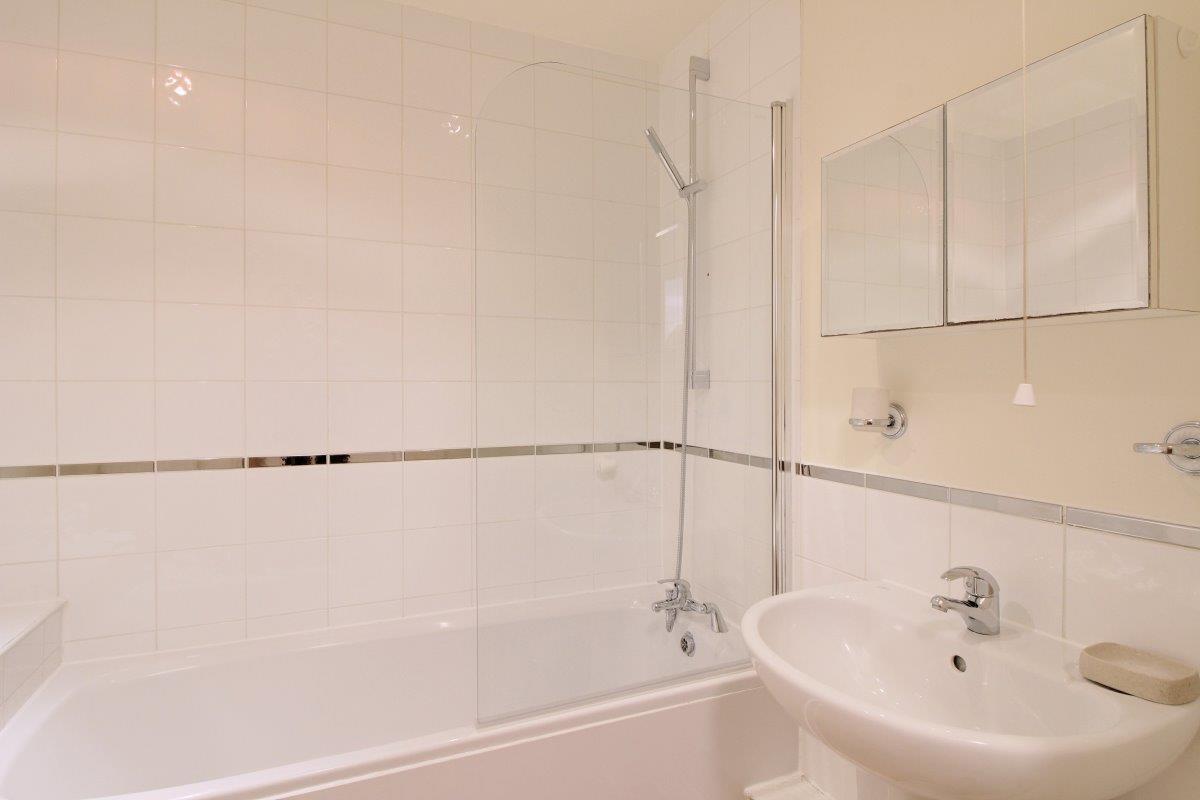 Property Image e096f4d8-5751-4464-84be-53c0f9788c1c