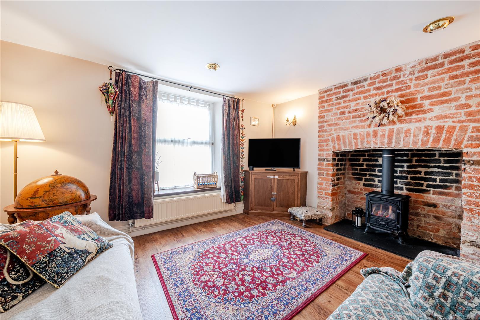 Property Image e09a423e-6ed5-4f02-b39f-cb94719f56b7