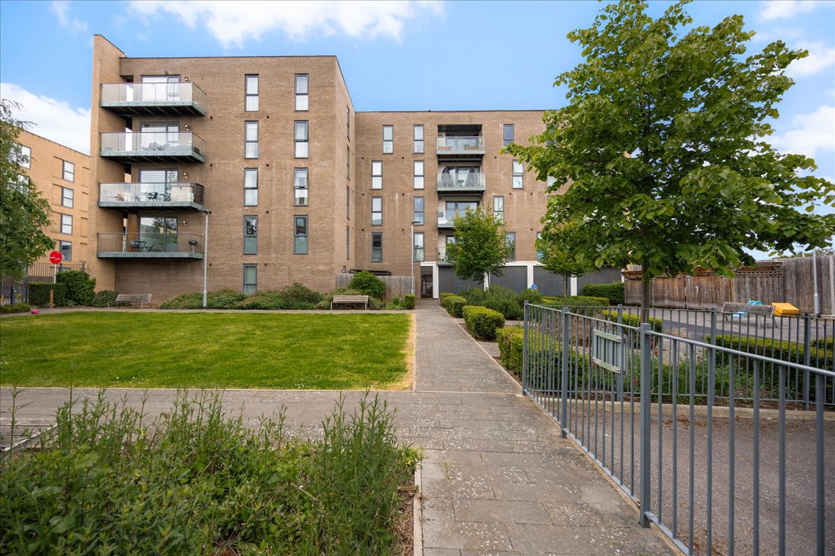Property Image e09ac59f-52c9-43a4-a9e1-3b104315648f