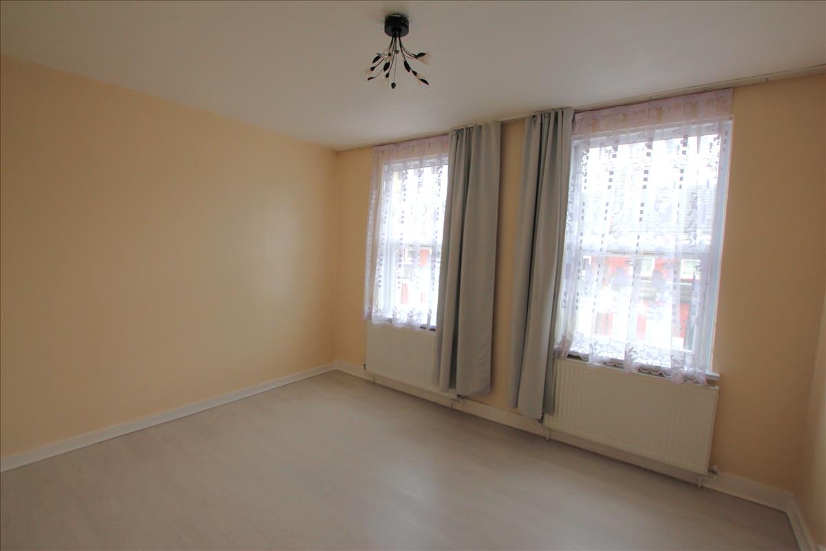 Property Image e0a666d7-ead2-463c-ba1a-1aae28f46a18