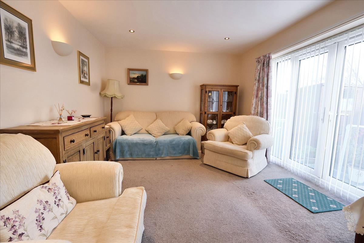 Property Image e0aed05f-a399-4cdd-be96-3bda20c49133
